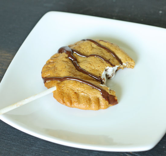 S’more Cookie Pops